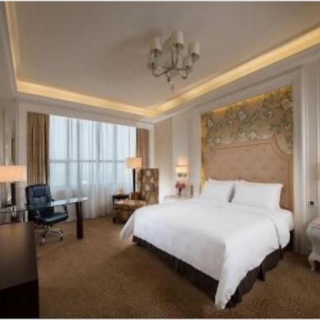 Vienna Hotel Shenzhen Exibition Center Екстер'єр фото