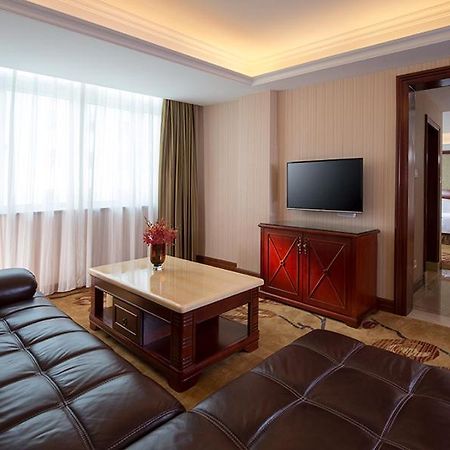 Vienna Hotel Shenzhen Exibition Center Екстер'єр фото
