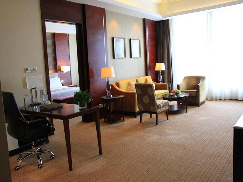 Vienna Hotel Shenzhen Exibition Center Екстер'єр фото