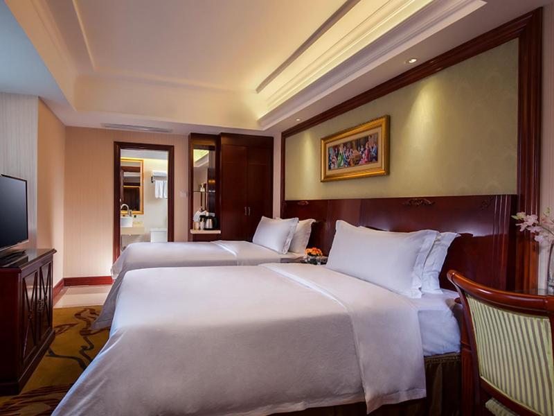 Vienna Hotel Shenzhen Exibition Center Екстер'єр фото